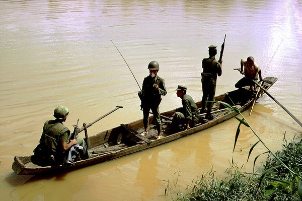 photo of vietnamese RVN gunboat